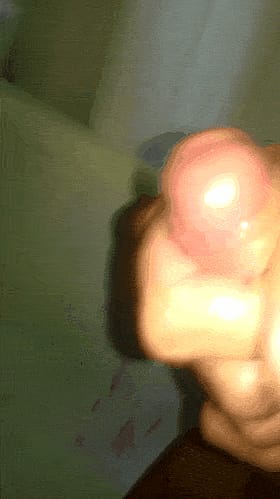 Amateur Cumshots: The Solo Male's Guide to Masturbation'