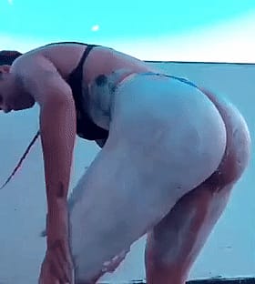 Big Booty Babes: Get Your Ass to the Latina Party!'