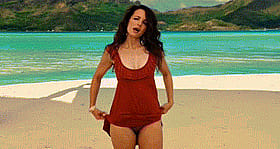 Kristin Davis Strips Down in a Bikini on the Beach'