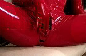 Fetish Latex Slut Show: Fingering in Red Latex'