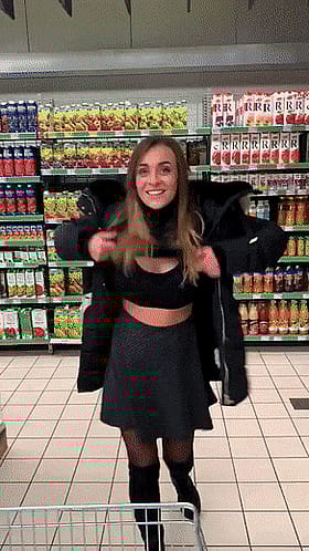 Big Tits in the Grocery Store: A Tasty Adventure'