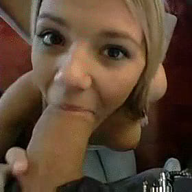 Ashlynn Brooke's Blonde Blowjob'