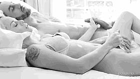Pussy Playtime: Mutual Masturbation Fun'