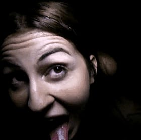 Blowjob Babe Gives A Slick Cumshot'