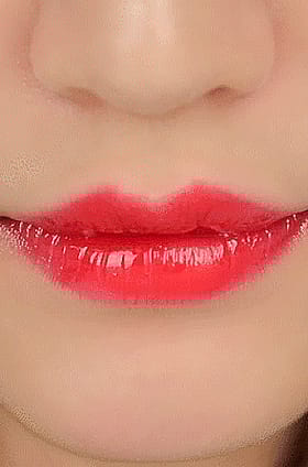 Sexy Lips: Get Your Pink On with This Red Lipstick'