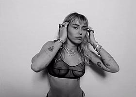 Miley Cyrus's Sexy Grey Photoshoot'