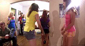 Amateur Babes with Hot Chicks: Brunette Teen Asses'
