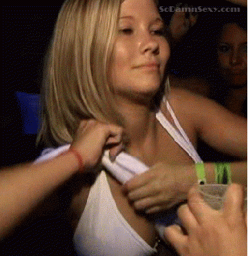 Blonde Babes with Big Tits: Hot Amateur Teen Non-Nude Fun picture 1 of 1