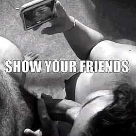 Blowjobs for the boys: Show your friends'
