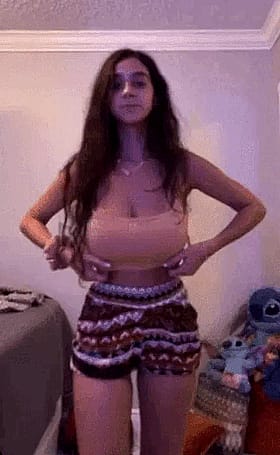 Big Tits Teen Amateur'