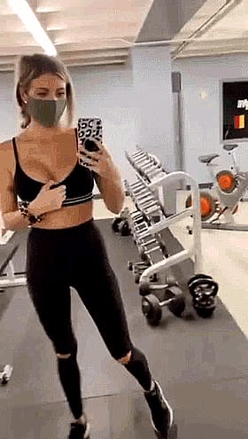 Blonde Babe with Big Tits Takes a Selfie in the Gym'