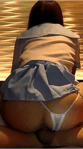 Asian Amateur Gets Public Creampie Outdoors'