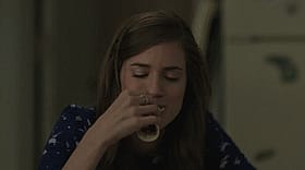 Allison Williams Gets Hot and Heavy with a Food-Filled Mug'