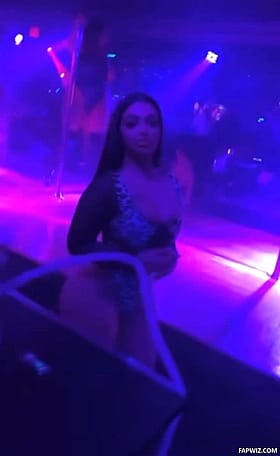 A special combo of fat and fake, with movement