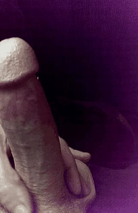 Penis Pumpin' - Get Your Cock Rockin' with the Best Erotic Content'