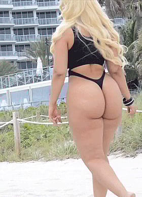 Babes, BBW, Hot: Get Your Fill of Juicy Booty on the Beach'