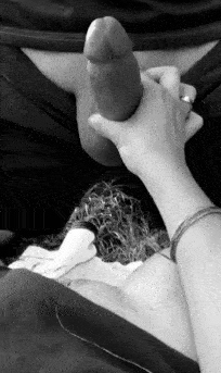 Amateur Cheating Hotwife Giving Handjob Cumshots picture 1 of 1