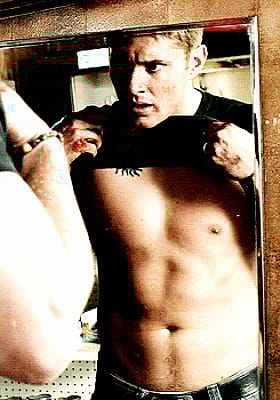Hot Celebrity Guys: See Their Shirtless Bodies in the Mirror'
