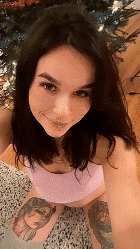 Amateur Babes Masturbating with Tattoo and Toys'