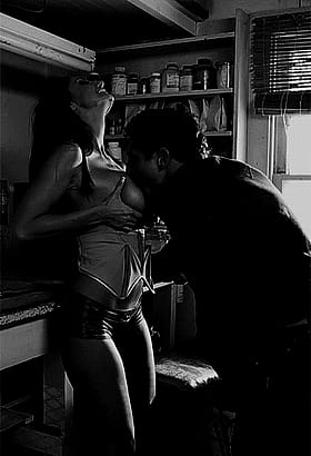 Hot Chick Giving a Blow Job'