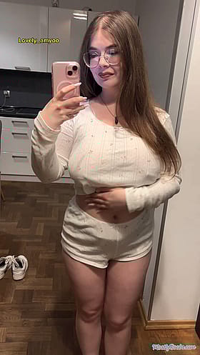 Big Tits G Cup Natural OnlyFans: Shoot Your Load on My Huge Tits