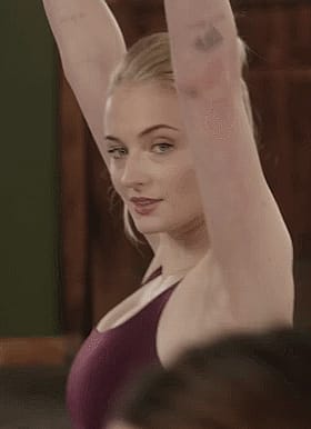 Blonde Babes with Big Tits: Celebrity Non-Nude Teen'