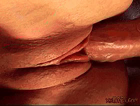 Hot Pussy Gets A Creampie'