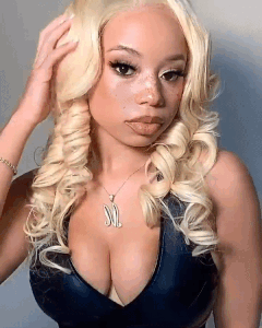 Amateur Beauty with Big Tits and Ebony Hair picture 1 of 1