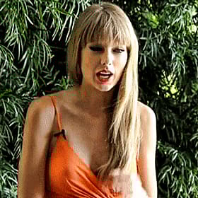 Big Tits Babe Gets Naughty in the Jungle'