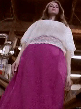 Brunette Celebrity Flashes Pussy in Upskirt'