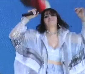 Charli XCX's Big Tits Bouncing in the Wind'