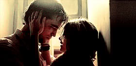 Sexy Vampire Kissing: A Sizzling Seduction'