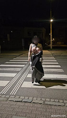 Bouncing Boobs on the Street: A Public Flashing Fiesta
