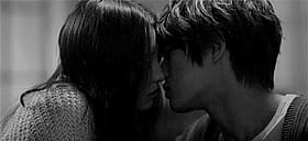 Kissing the girl: A hot and steamy scene'