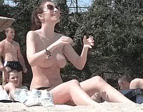 Big Tits Beach Babe'