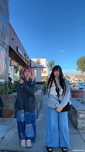 Aria & Lily