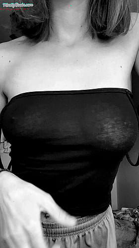 Reveal Your Big Tits: A Babe's Tease