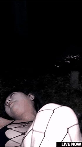 Asian Amateur Gets a Wild Outdoor Creampie'