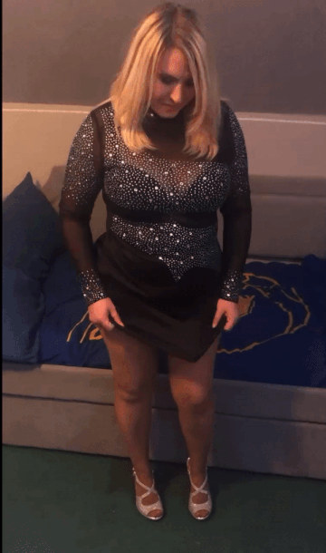 Blonde Amateur Gets Strap-On'd picture 1 of 1