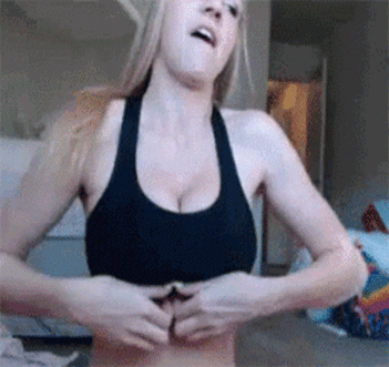 Blonde Busty Babe Exposes Her Big Tits picture 1 of 1