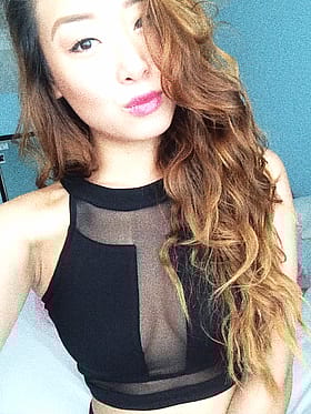 Sexy Asian Babe with Big Boobs'