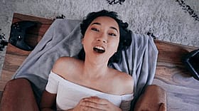 Asian Cumshot Queen Gives Facial'