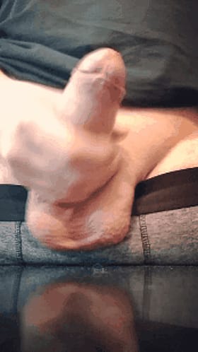 Amateur Cock Cumshots: Handjob Solo'