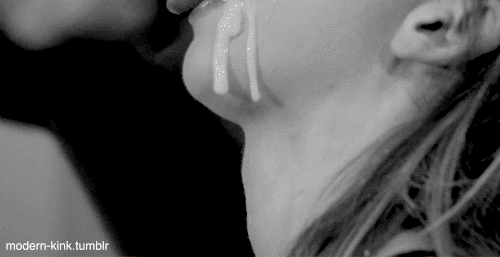 Blowjob Bitch Gets Cumshot picture 1 of 1