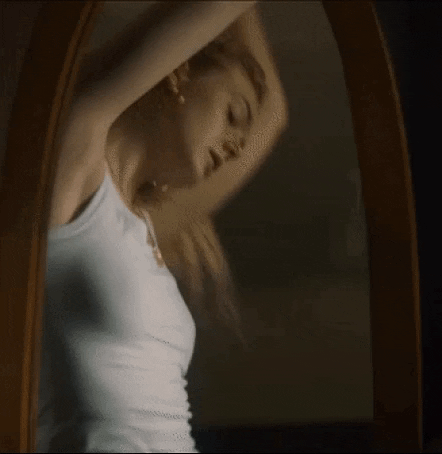 Blonde Celebrity Princess Porn: Non-Nude and Ready for Action picture 1 of 1