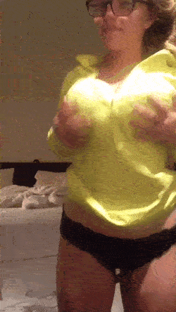 Big Tits Teen Ass Exposed in Yellow picture 1 of 1