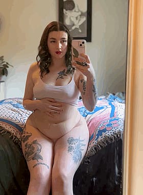 Amateur BBW with Big Tits and Tattoos'