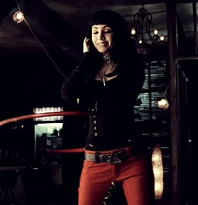 Red Hot Babe Gets Her Pole Spinning'