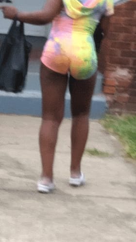 Babes' Booty: An Ebony's Exploration of Her Ass'