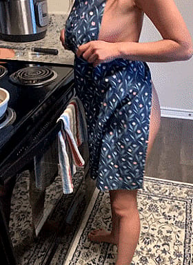 Babes with Big Tits Cooking in the Kitchen'